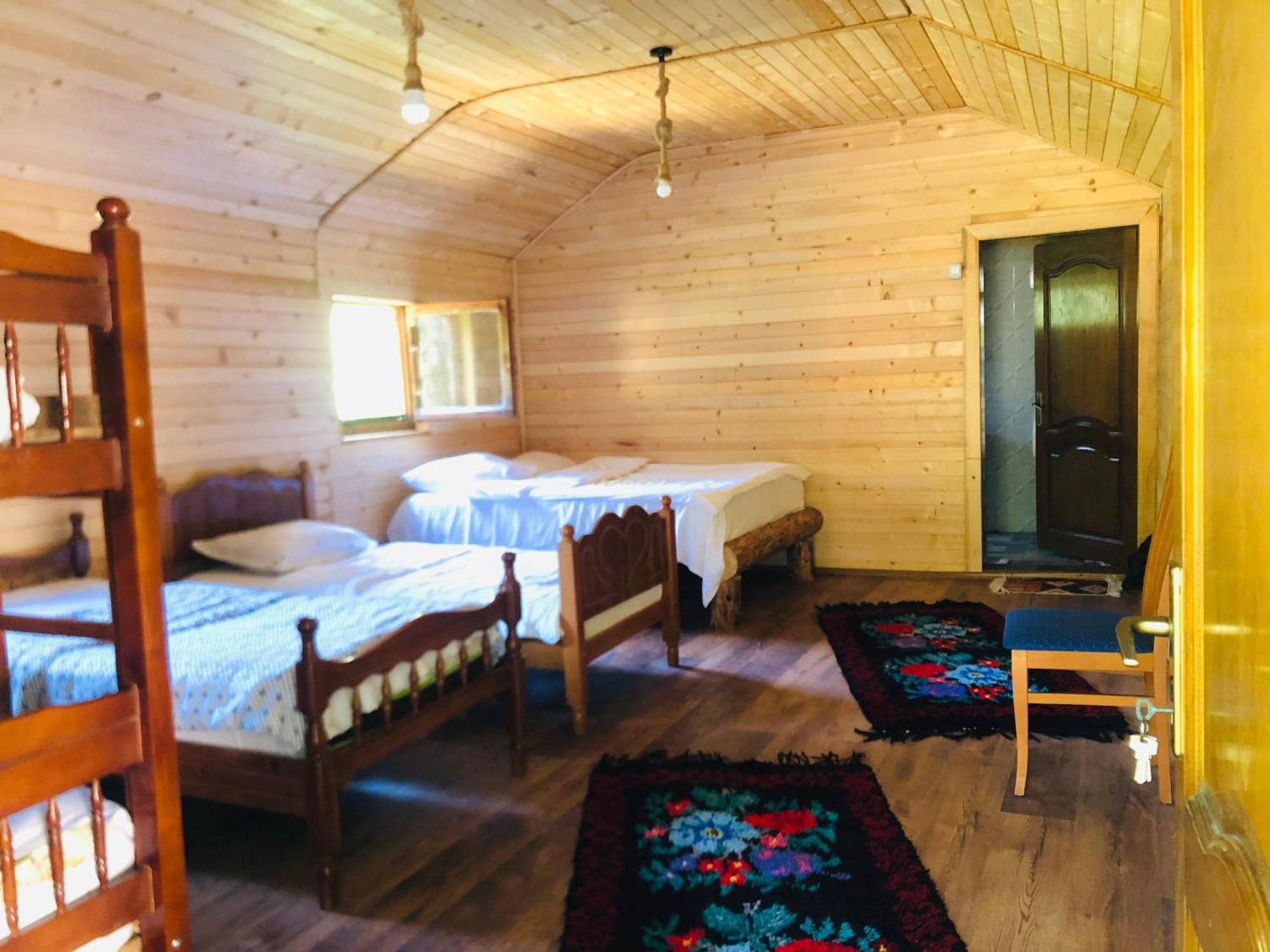 Guest House Hyrmet Demushi Valbone Ngoại thất bức ảnh